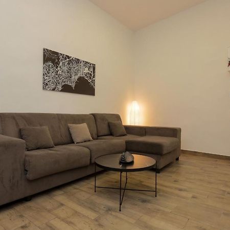 Plateia Apartment Наполи Екстериор снимка
