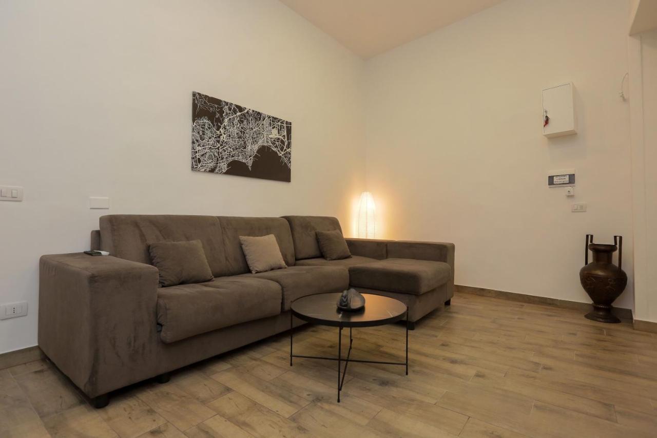 Plateia Apartment Наполи Екстериор снимка