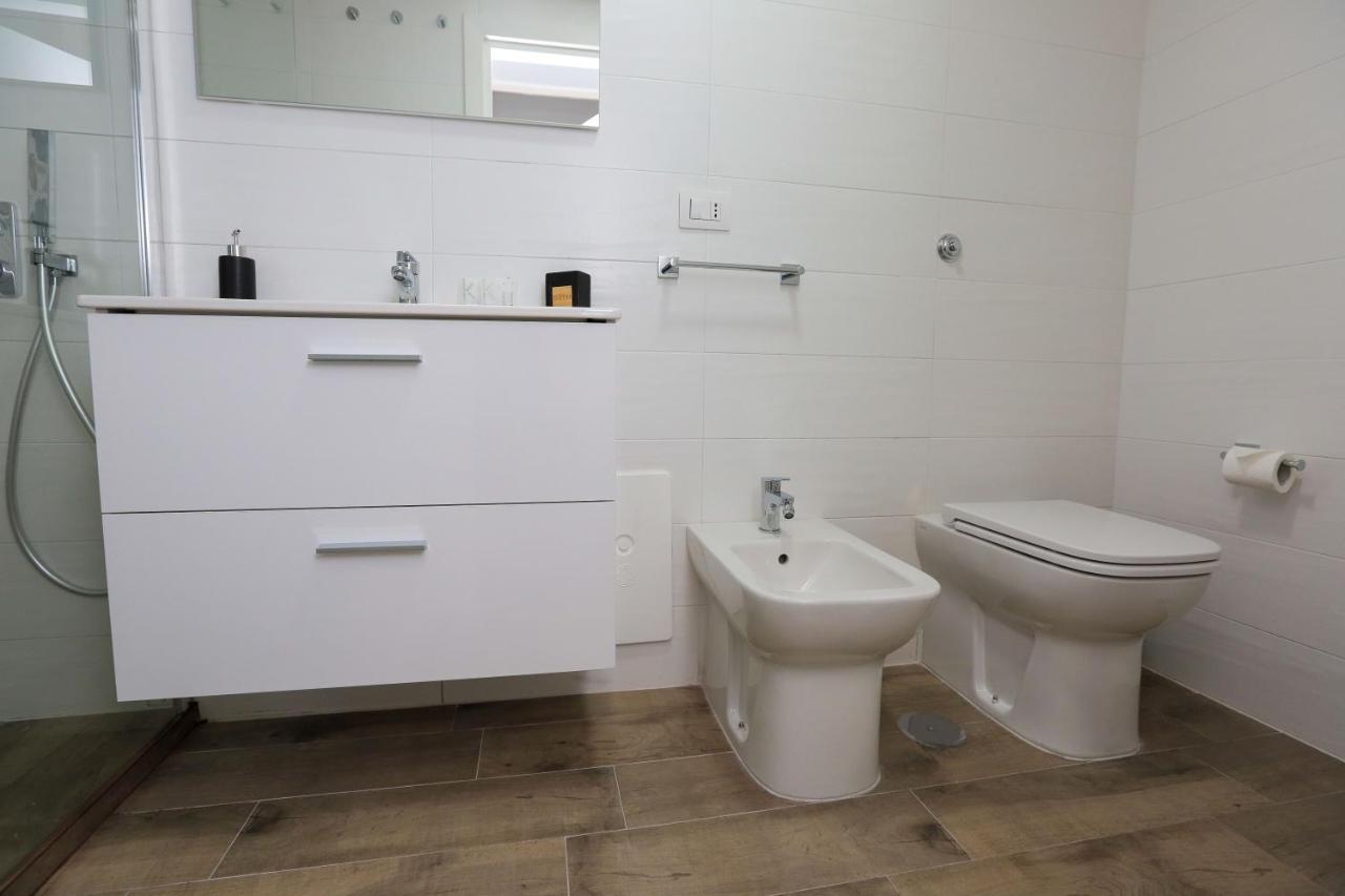 Plateia Apartment Наполи Екстериор снимка